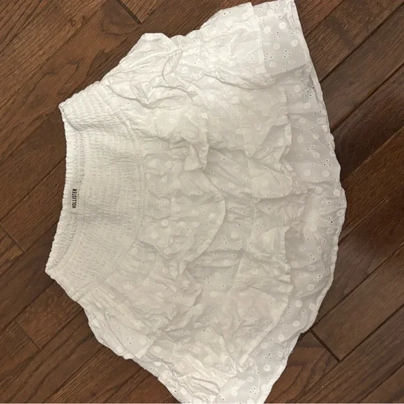 White Eyelet Ruffle Skirt - Picture 1 of 3